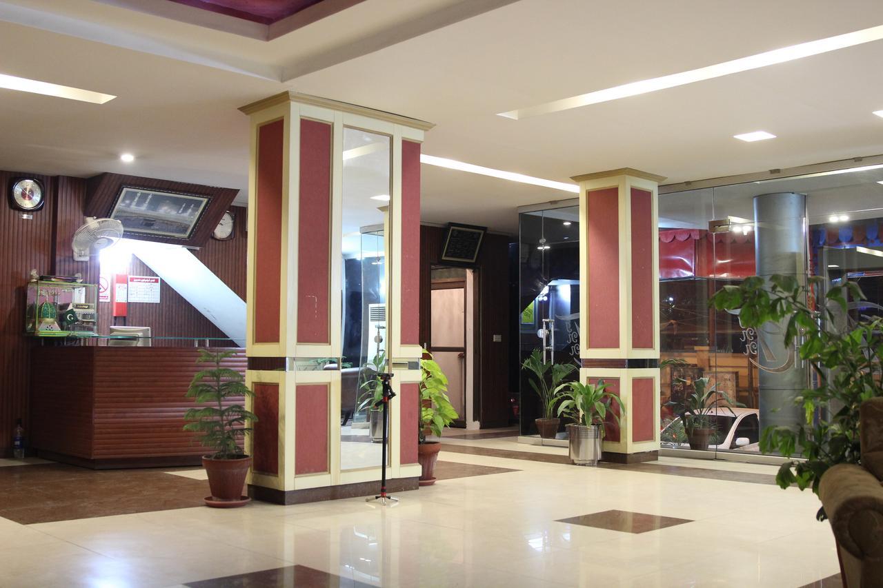 Tourist Inn Hotel Lahore Ngoại thất bức ảnh