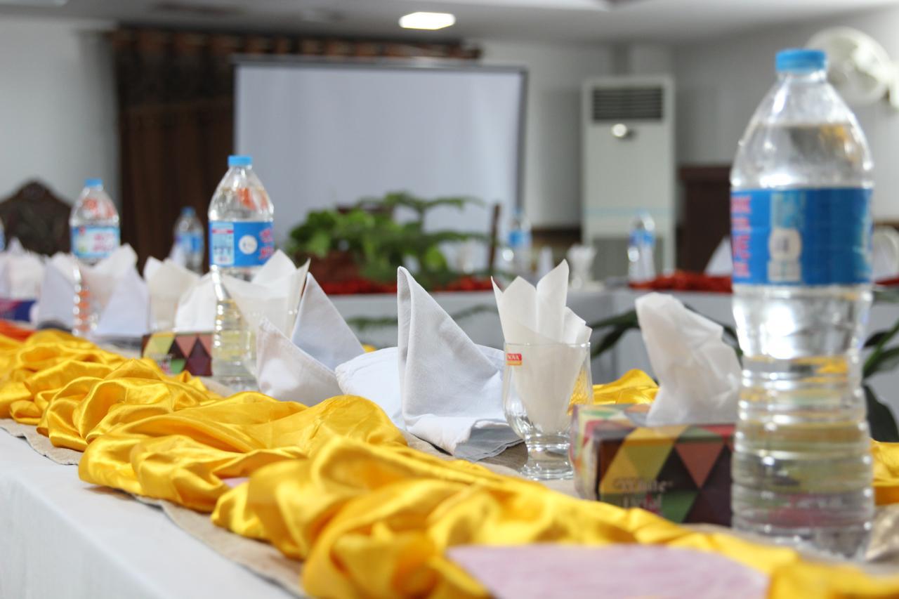 Tourist Inn Hotel Lahore Ngoại thất bức ảnh