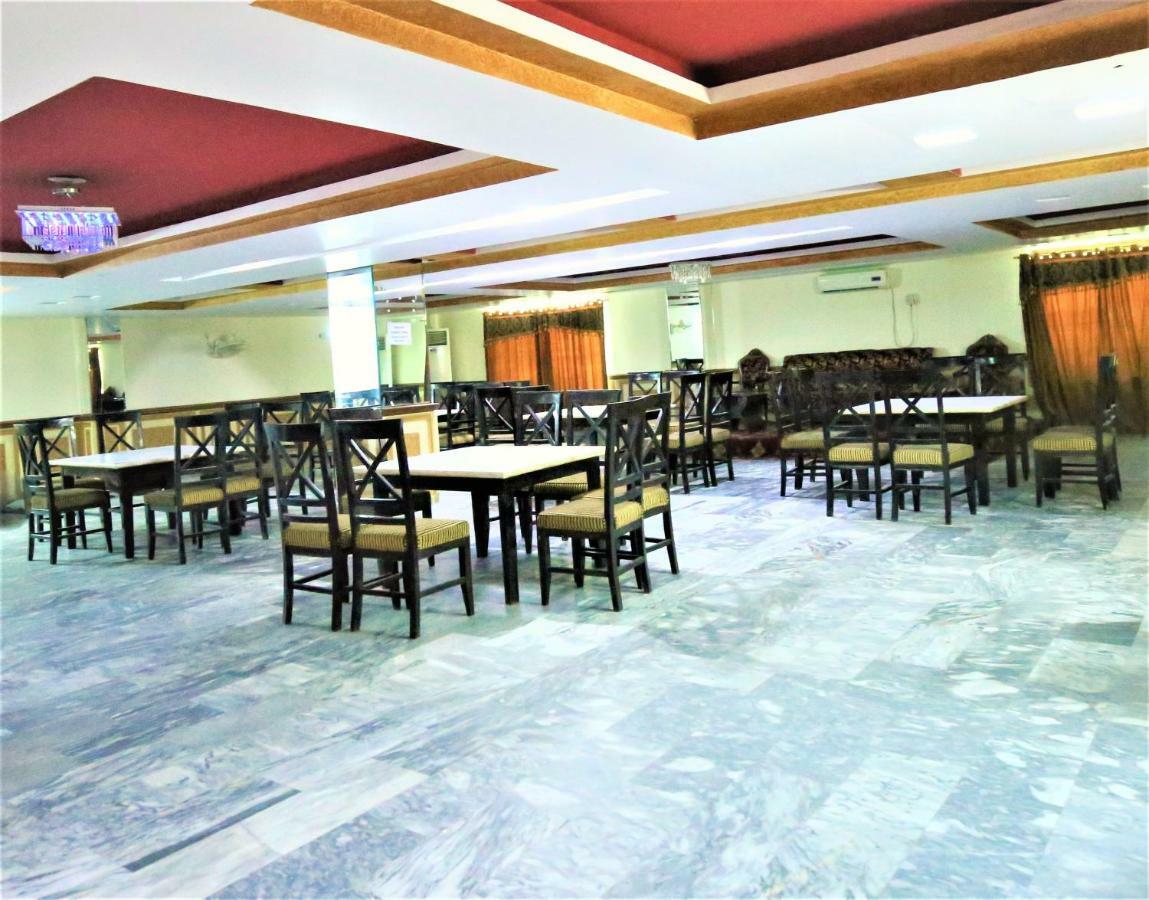 Tourist Inn Hotel Lahore Ngoại thất bức ảnh